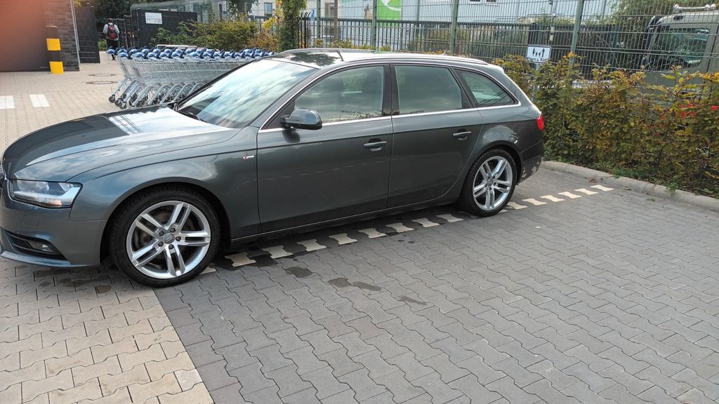 Audi A4 257.500 km 8.500 &euro; Wuppertal 42109