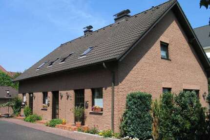 Haus zum Mieten in Hilden 825 € 65 m²