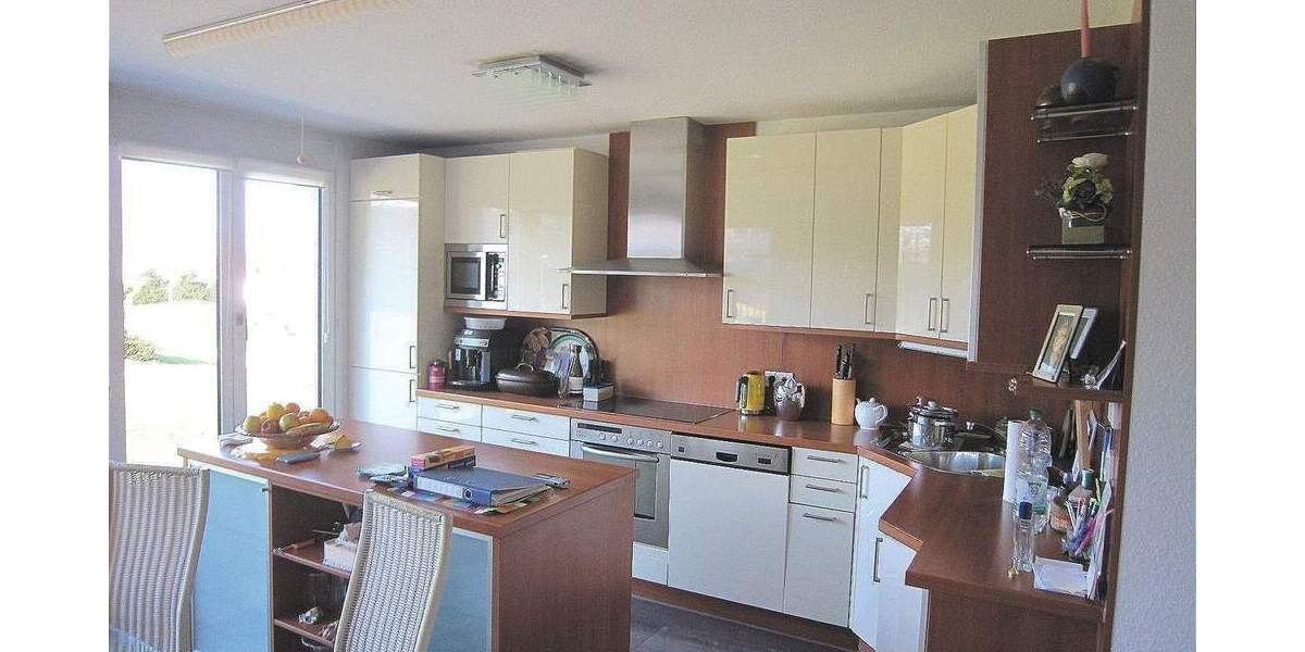 Schicke 3 Zimmer-Wohnung in BestlageNähe Rheinturm 3 zimmer