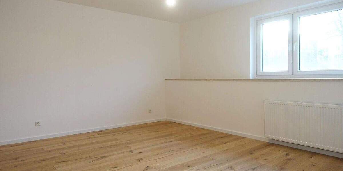 Umfassend sanierte 2-Zimmer-Stadtwohnung in zentraler Lage - mit Tiefgaragenstellplatz 2 zimmer