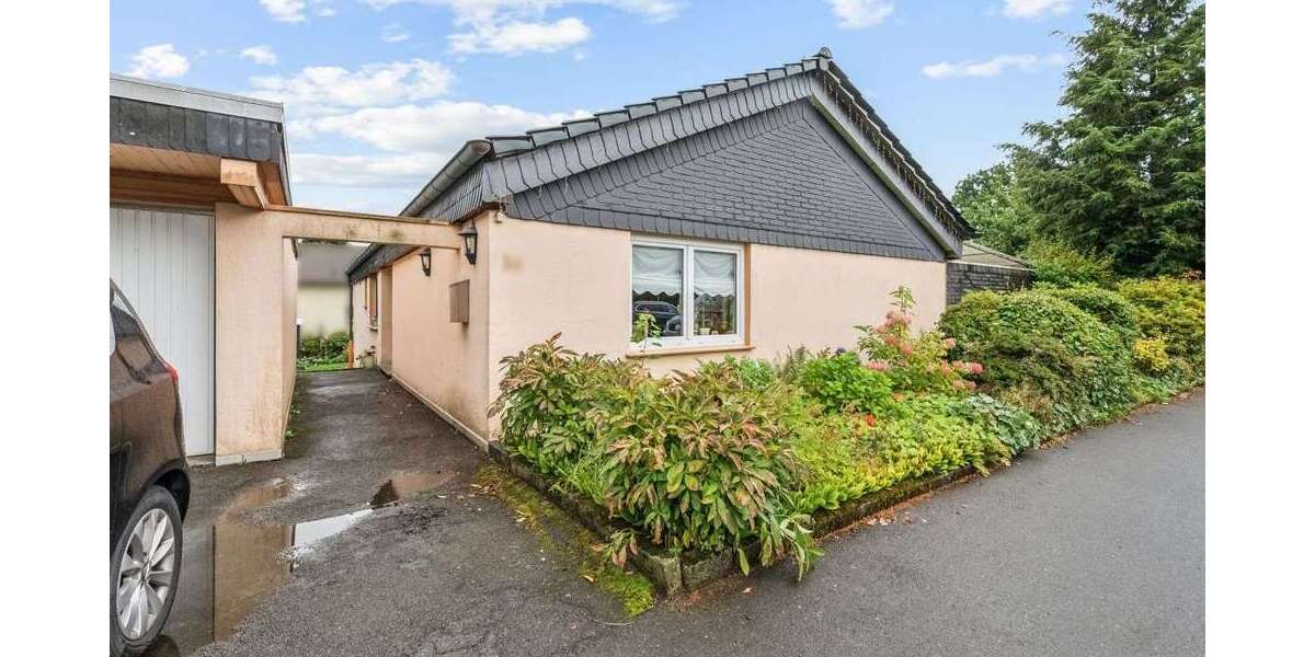 Haus zum Kaufen in Hückeswagen 345.000 € 110 m² 4 zimmer