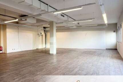 Einzelhandel in Bergisch Gladbach 3.950 € 415 m² zimmer