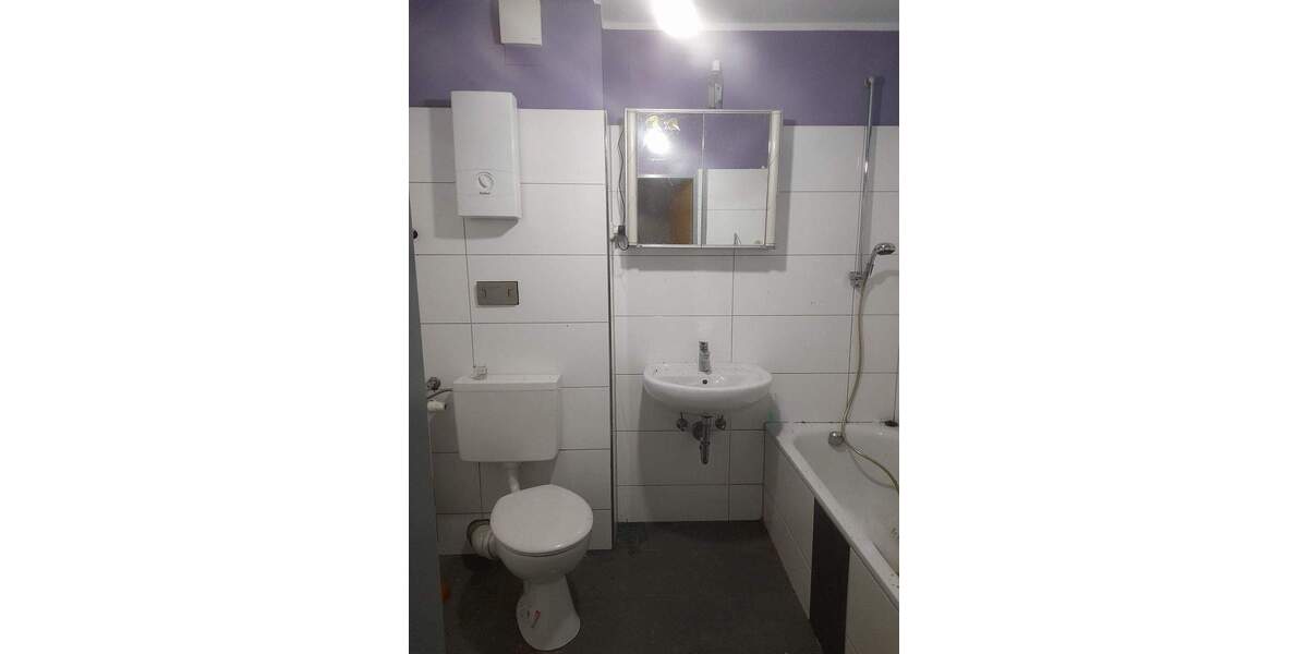 #Nur mit gültigem Wohnberechtigungsschein - 85m² # 3 zimmer