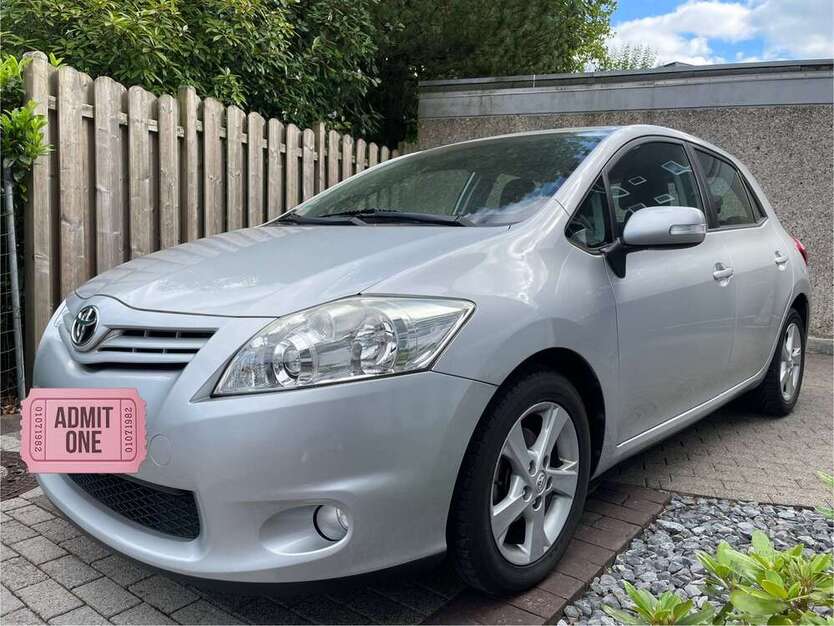 Auris