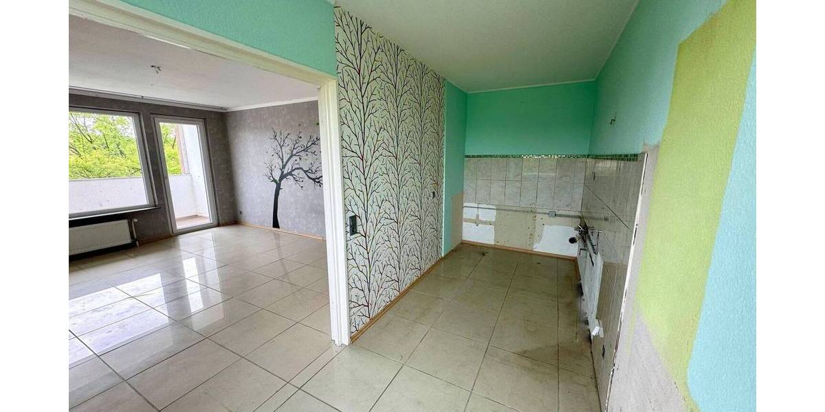 Interessante Eigentumswohnung mit Tiefgaragenstellplatz 2 zimmer