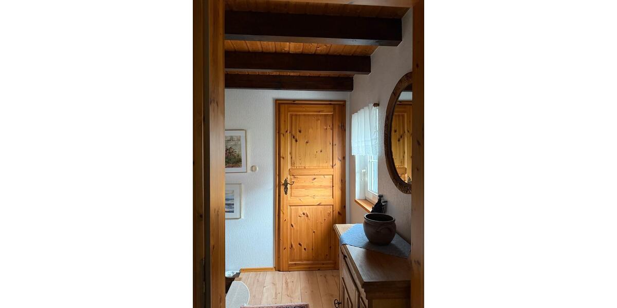 Liebevoll gepflegte bergische Doppelhaushälfte mit großem Garten 3 zimmer