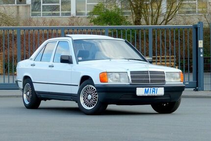 Mercedes-Benz 190 212.000 km 9.999 &euro; Wuppertal 42329