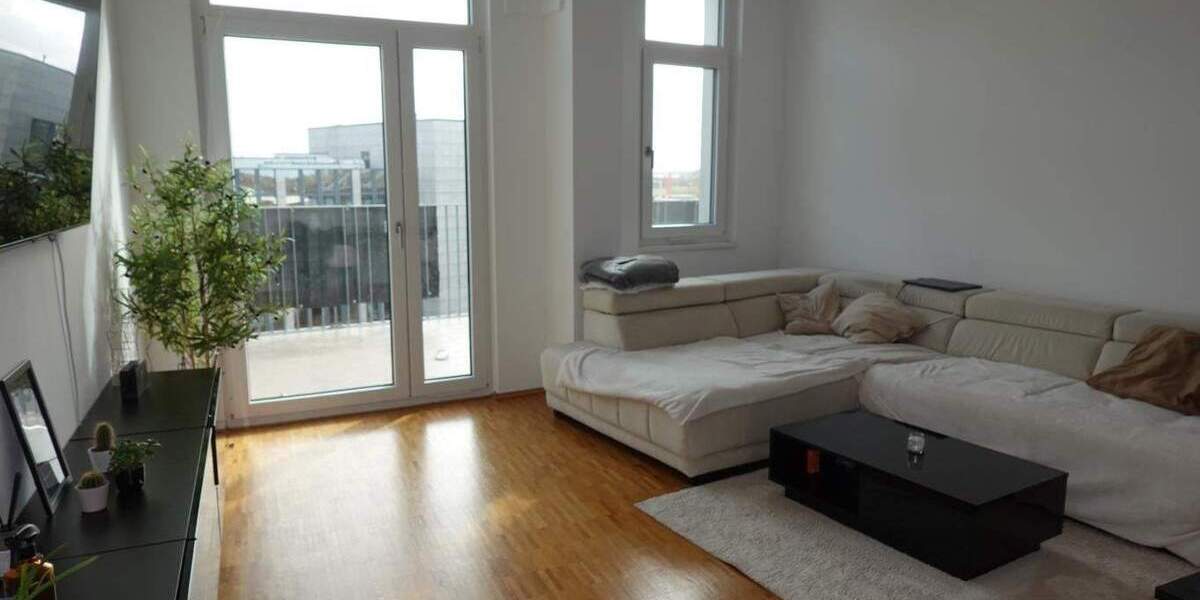 Etagenwohnung Düsseldorf Flingern Nord - 3 Zimmer, 85 m&sup2;, 1.410&euro; | Angebot:25778928