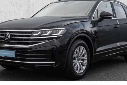 VW Touareg 17.107 km 63.850 &euro; Düsseldorf 40549
