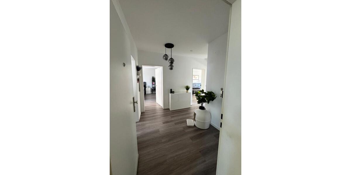 Etagenwohnung Leverkusen Alkenrath - 3 Zimmer, 70 m&sup2;, 1.090&euro; | Angebot:26439650
