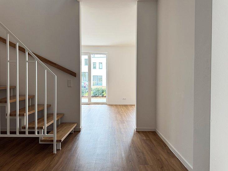 Reihenhaus Düsseldorf Flingern Süd - 4 Zimmer, 135 m&sup2;, 2.700&euro; | Angebot:26196887