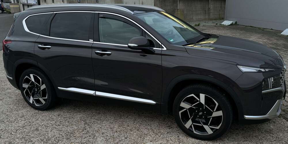 Hyundai SANTA FE 69.837 km 34.990 € Hattingen 45525