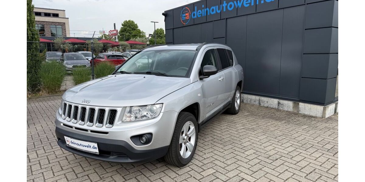 Jeep Compass 101.000 km 5.900 &euro; Dormagen 41540