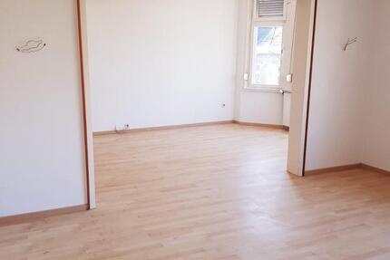 Großzügige 2,5 Zimmer Wohnung mit Garten mitten in Lüttringhausen 2.5 zimmer