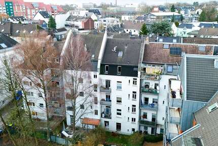 Wohnung zum Kaufen in Solingen 240.000 € 117.77 m² 6 zimmer