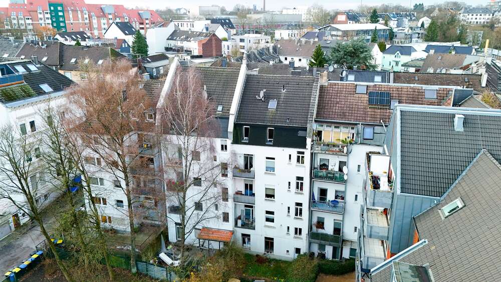 Wohnung zum Kaufen in Solingen 240.000 € 117.77 m² 6 zimmer