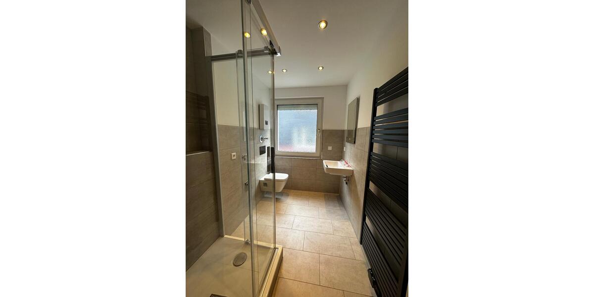 Traumhaft kernsanierte Wohnung in Ronsdorf zu vermieten 2 zimmer