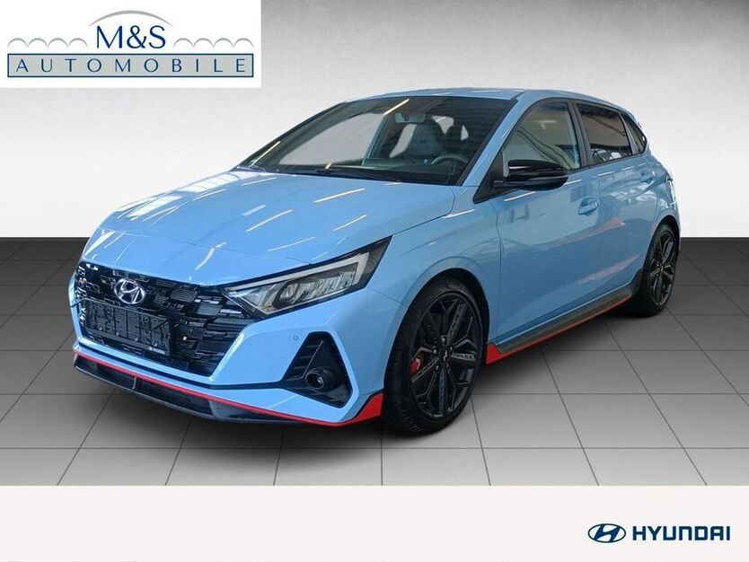 i20