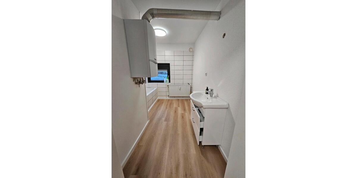 Etagenwohnung Solingen Höhscheid - 2 Zimmer, 51 m&sup2;, 880&euro; | Angebot:26408260