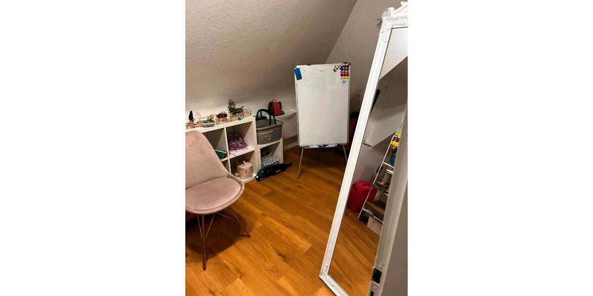 Doppelhaushälfte Remscheid - 4 Zimmer, 100 m&sup2;, 1.370&euro; | Angebot:26061142