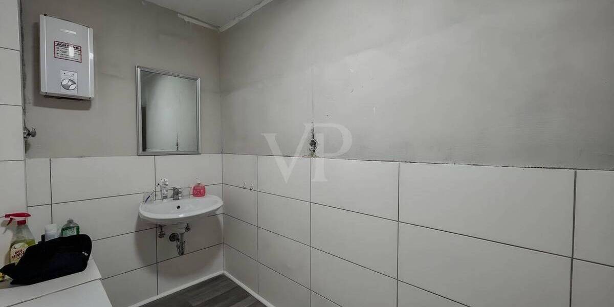 Etagenwohnung Velbert Mitte - 3 Zimmer, 65 m&sup2;, 600&euro; | Angebot:26244370