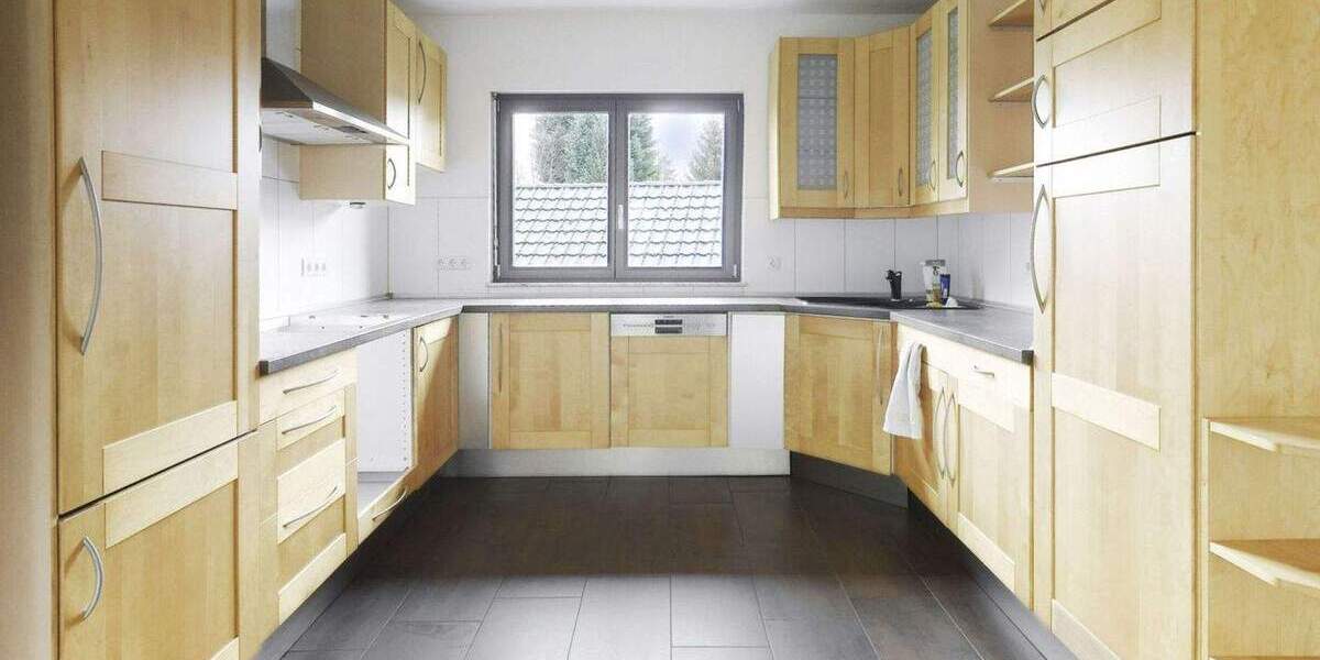 Einfamilienhaus Leverkusen Quettingen - 8 Zimmer, 285 m&sup2;, 989.000&euro; | Angebot:25649677