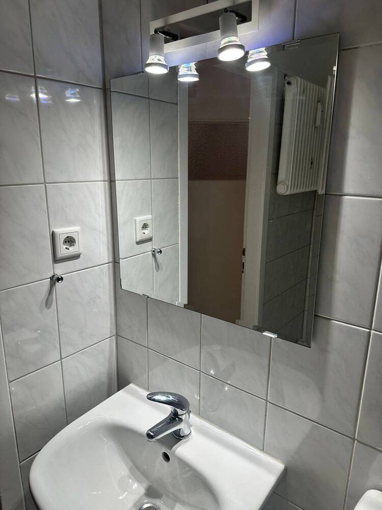 Gepflegte 2 Zimmer EG-Wohnung mit Balkon, in ruhiger Lage in Wersten!