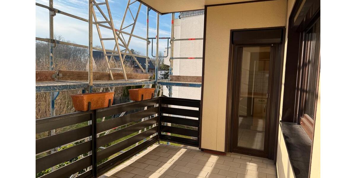 **Helle, großzügige 3-ZI-Whg ErdgeschossHochparterre in zentraler Lage von Leverkusen Schlebusch** 3 zimmer