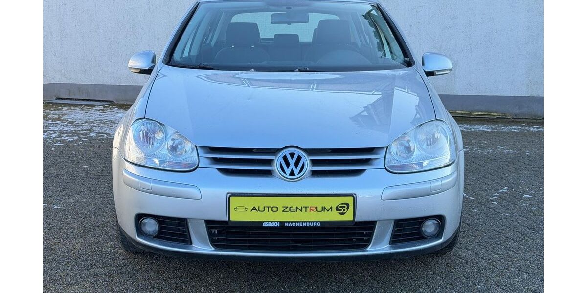 VW Golf 104.500 km 5.900 &euro; Velbert 42553