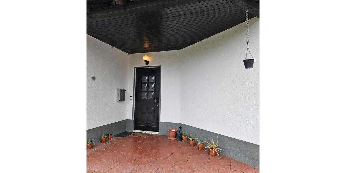 Mehrfamilienhaus, Wohnhaus Lindlar - 9 Zimmer, 238 m&sup2;, 599.900&euro; | Angebot:25924486