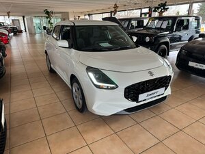 Suzuki Swift 1.2 Dualjet Hybrid Comfort Automatik 1.200 km 21.990 € HAAN 42781