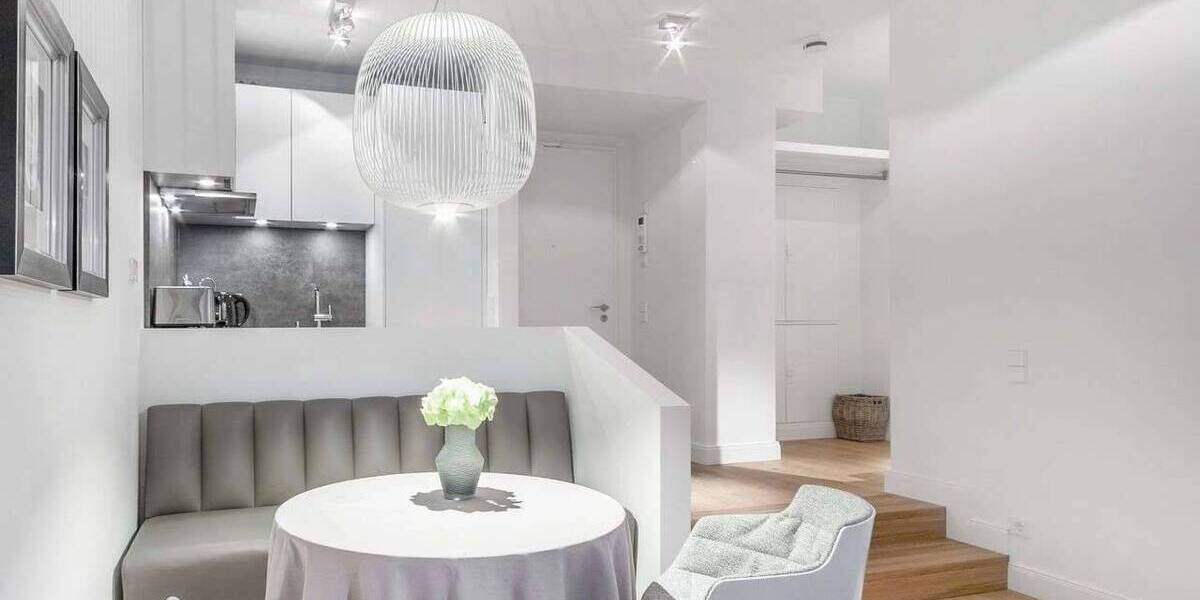 Etagenwohnung Düsseldorf Altstadt - 2 Zimmer, 55 m&sup2;, 1.750&euro; | Angebot:26244901