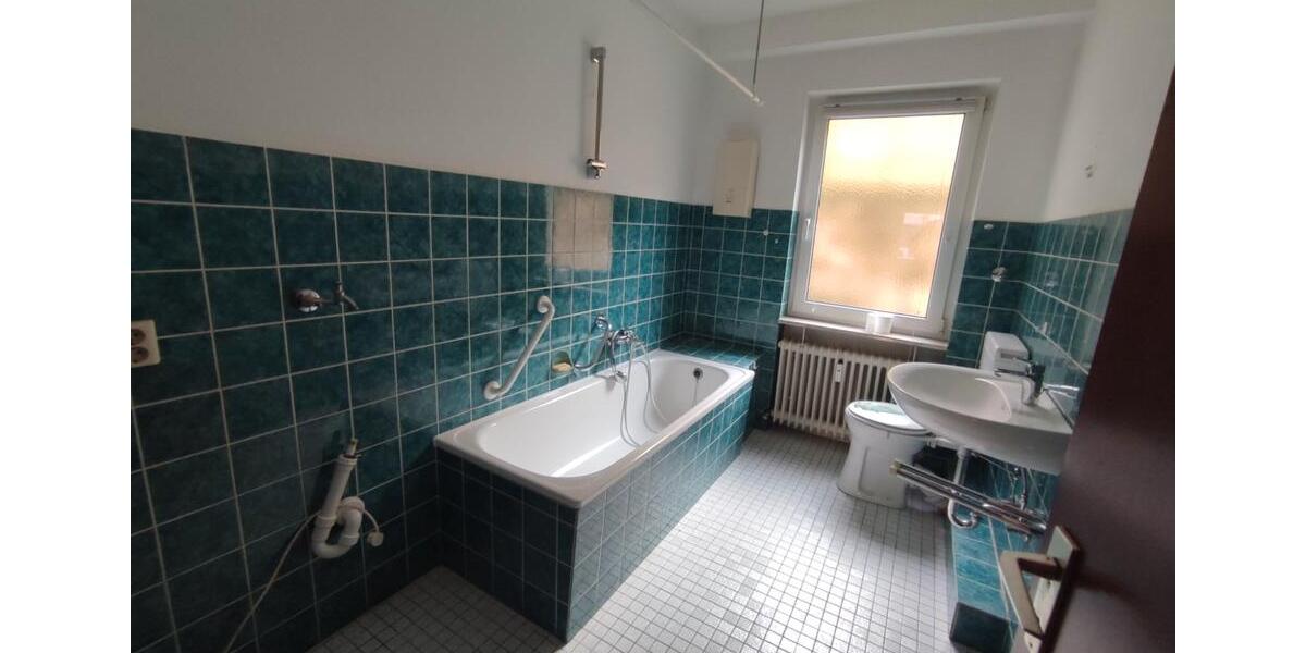 Erdgeschoßwohnung Wuppertal Gemarkung Ronsdorf - 2 Zimmer, 64 m&sup2;, 448&euro; | Angebot:26094933