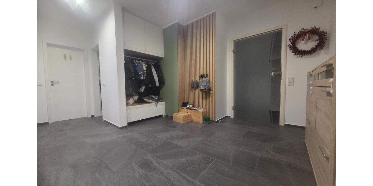 Freistehendes Einfamilienhaus mit unverbaubarer Aussicht (von Pri 5 zimmer