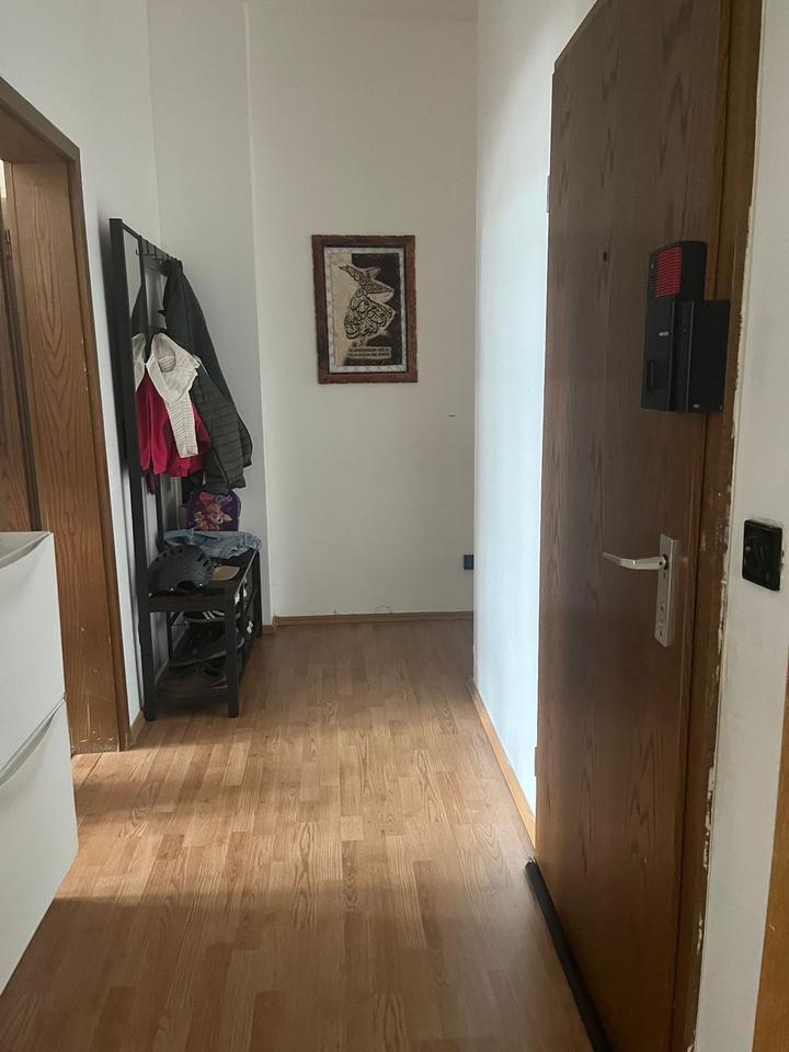 Charmante 4 Zimmer Wohnung in Solingen Mitte