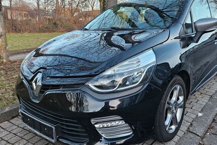 Renault Clio 180.000 km 5.500 &euro; Hagen 58095