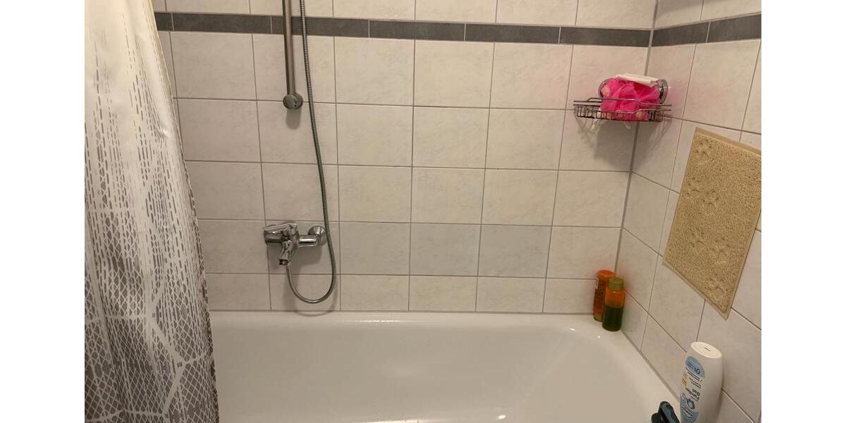 Etagenwohnung Leverkusen Alkenrath - 4 Zimmer, 97 m&sup2;, 1.060&euro; | Angebot:26425539
