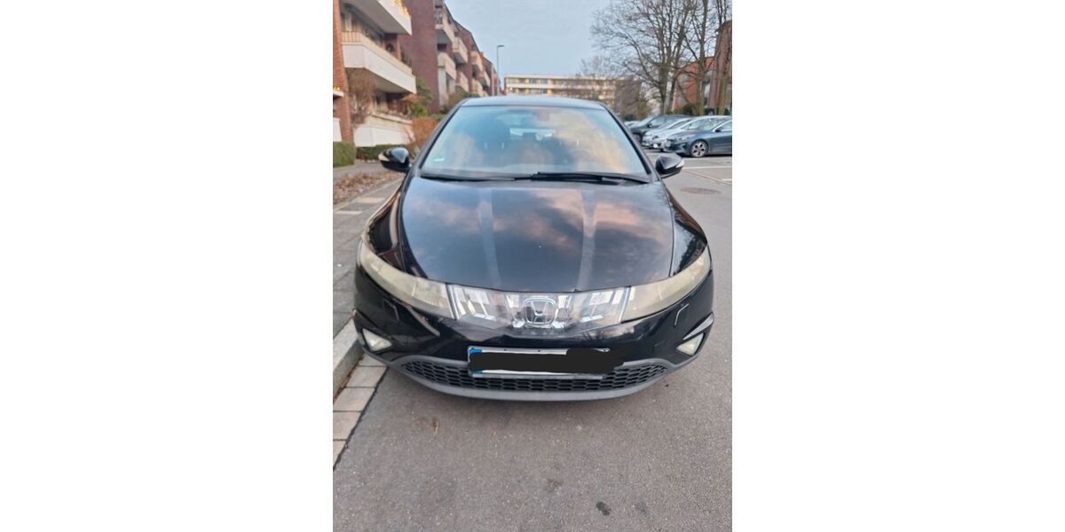 Honda Civic 247.000 km 2.800 &euro; Düsseldorf 40227