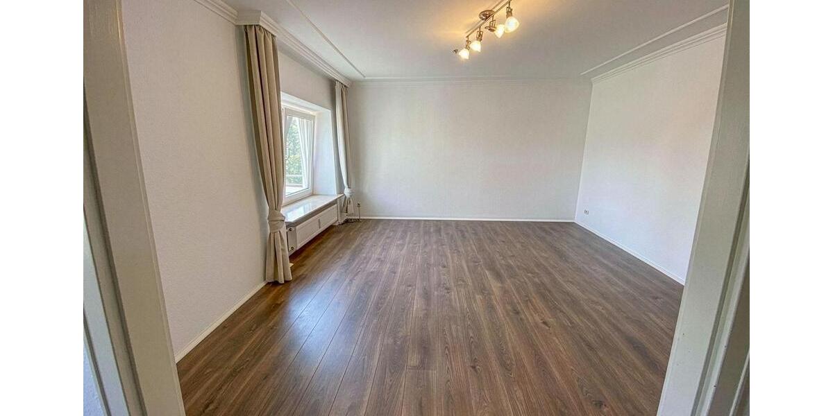 Etagenwohnung Leverkusen Opladen - 4 Zimmer, 99 m&sup2;, 1.055&euro; | Angebot:26382815