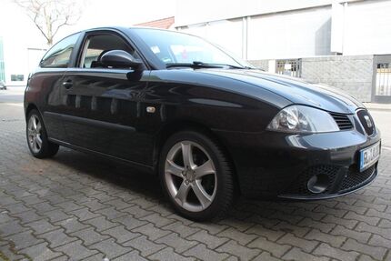Seat Ibiza 115.000 km 2.900 &euro; Bergisch Gladbach 51427