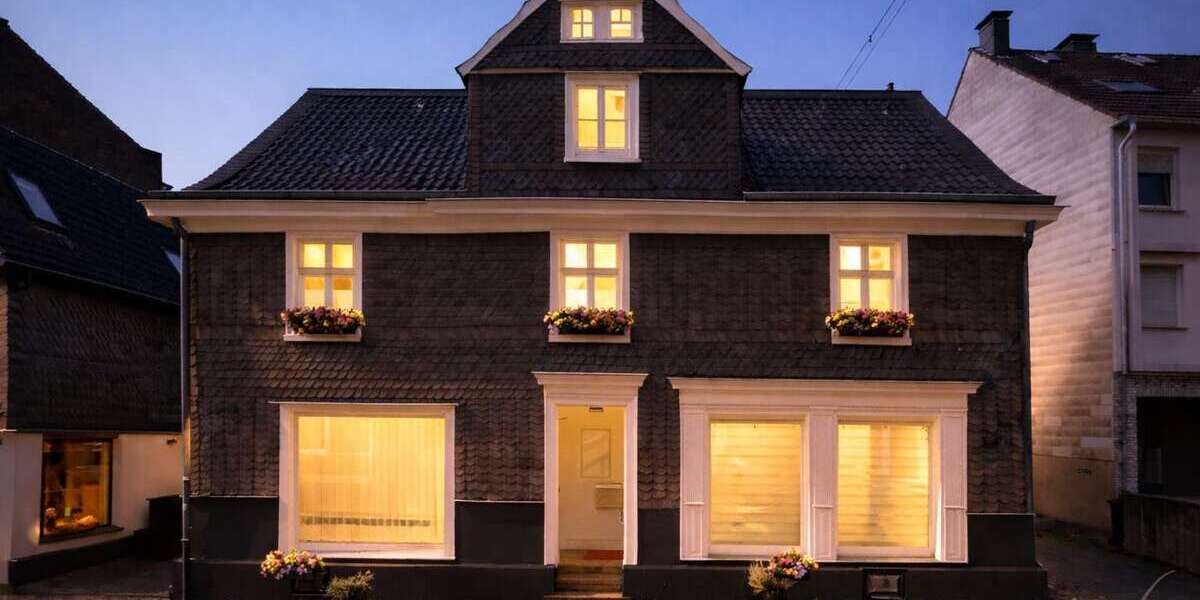 Einfamilienhaus Solingen / Wald Wald - 8 Zimmer, 140 m&sup2;, 299.000&euro; | Angebot:25837532