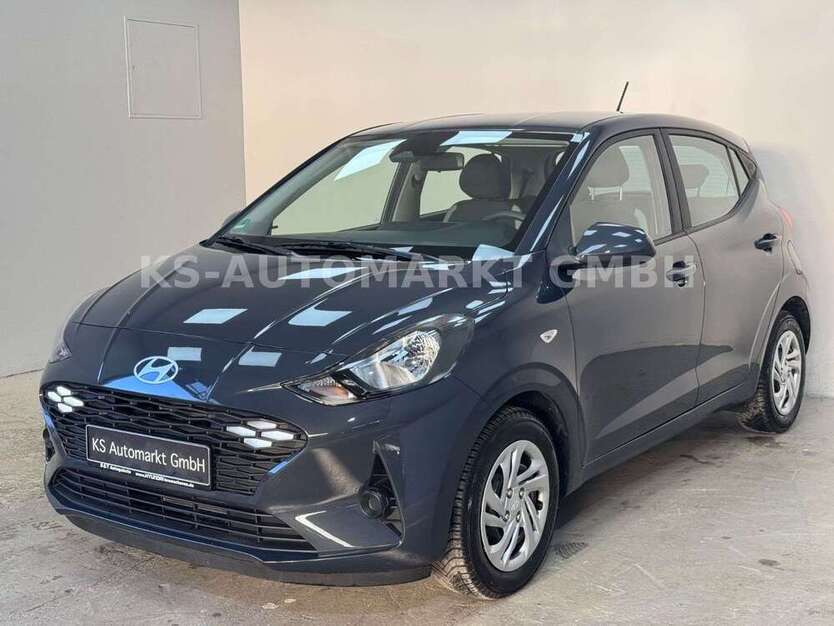 i10