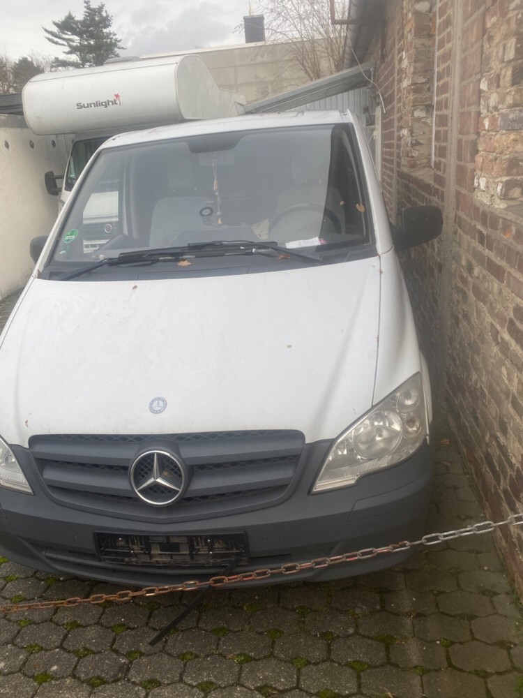 Mercedes-Benz Vito Kasten 259.000 km 5.400 € Köln 50667