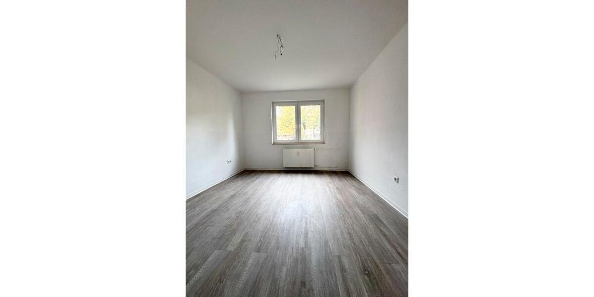 Hübsche 3-Zi.-Whg. mit modernem Badezimmer und Balkon zimmer