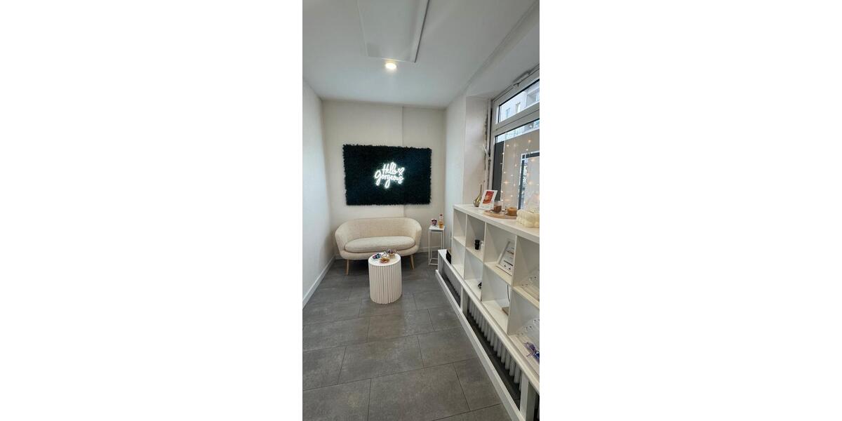 KosmetikRaum frei zur Untermiete zimmer