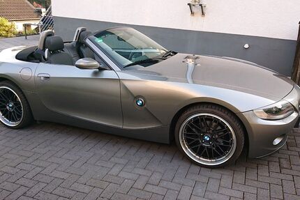 BMW Z4 99.312 km 14.200 &euro; Remscheid 42859
