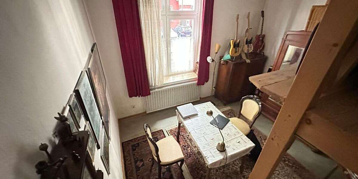 Etagenwohnung Düsseldorf Oberbilk - 2 Zimmer, 37 m&sup2;, 150.000&euro; | Angebot:26786407