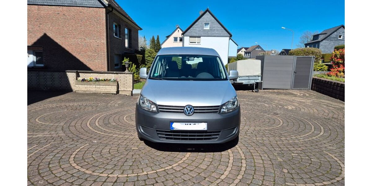 VW Caddy 205.000 km 5.899 &euro; Kürten 51515