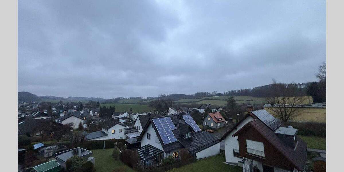 Schöne 4-Zimmer Wohnung mit 2 Terrassen in Lindlar-Frielingsdorf zu vermieten! 4 zimmer