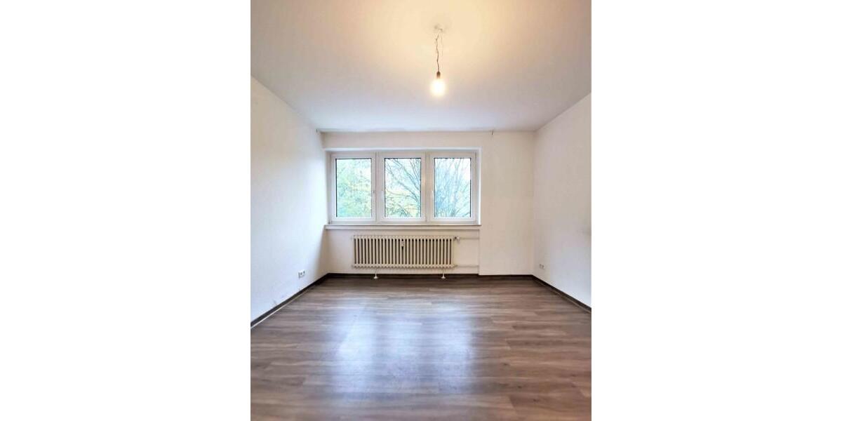 Großzügige 2-Zi.-Whg. mit Tageslichtbad und Balkon 2 zimmer